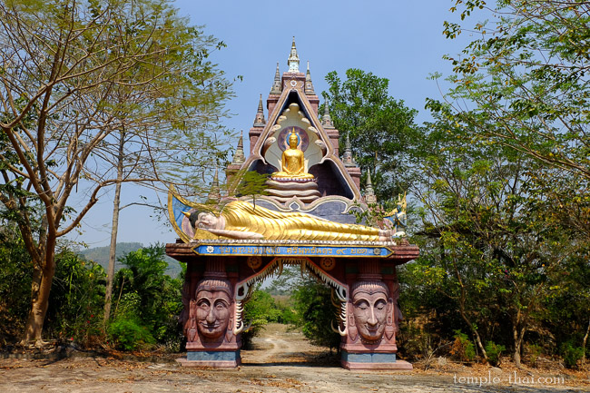 Wat Namtok Thammarot