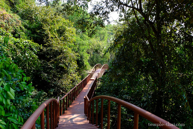 Wat Tham Wattana Mongkhon