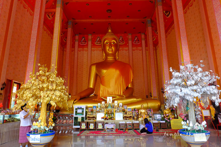 bouddha géant