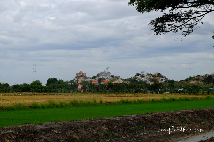 Wat Khao Samo Khon