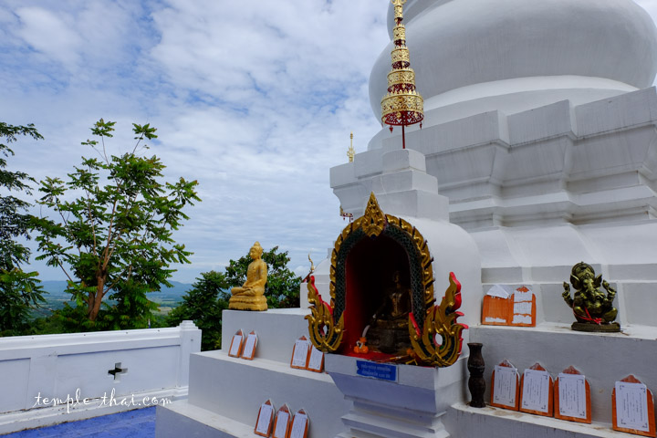 Wat Phrathat Doi Leng