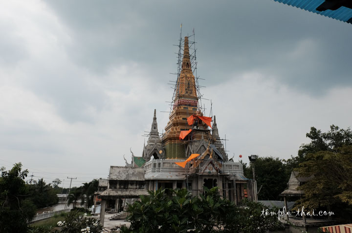 Wat Chulamani Samut Songkhram