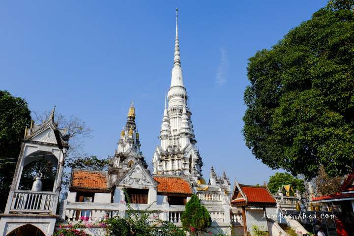 Wat Khao Kaeo Worawihan