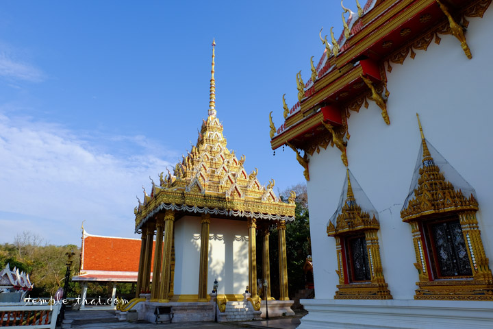 Wat Khao Kaeo Pahuya