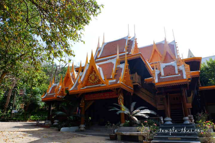 Wat Klai Kangwon