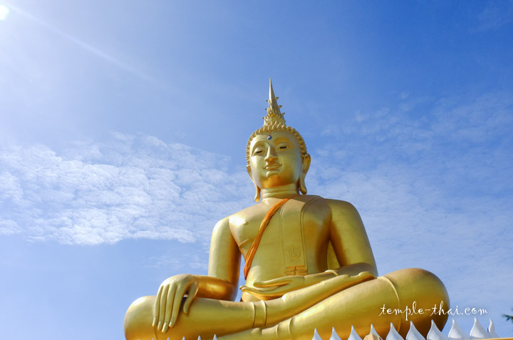 bouddha géant