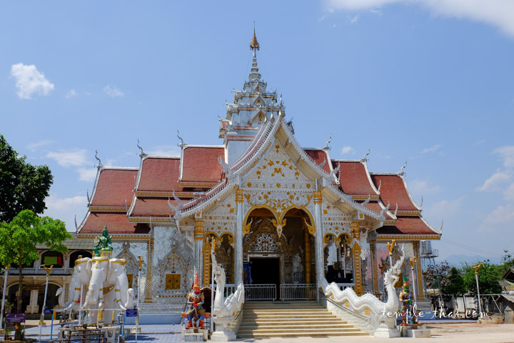 Wat Udom Mongkhon Mae Kha