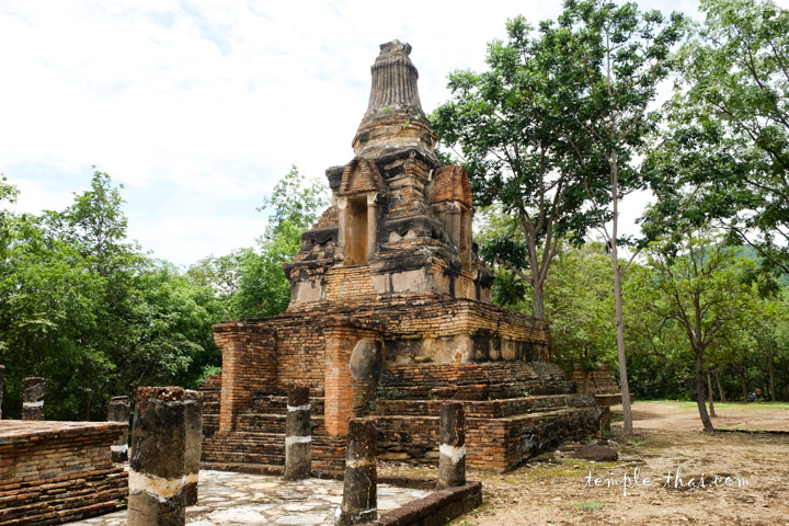 Wat Khao Phrabhat Noi