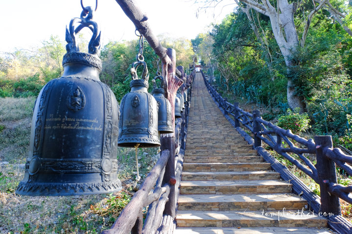 Wat Khao Khuen