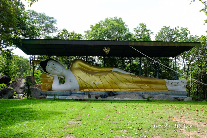 Wat Phra Phutthabat Khao Luk Chang