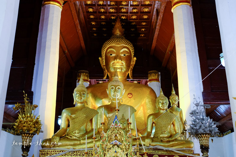 Wat Phrathat Chae Haeng
