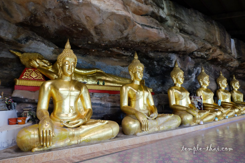 Wat Tham Khuha Suwan